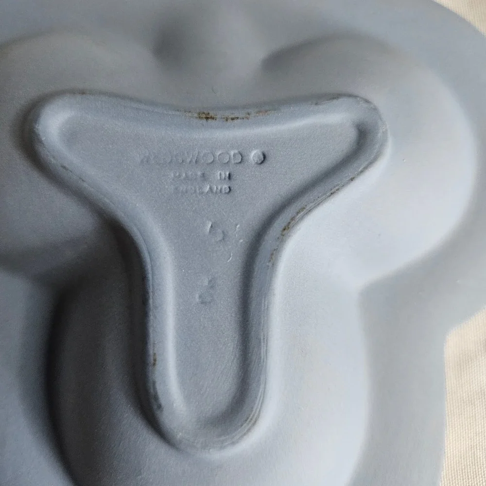 Wedgwood Jasperware Club Shaped Trinket Dish 4.5